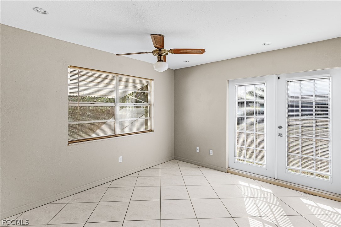 2119 Hibiscus Road Fort Myers, FL 33905 - Photo 9 of 28
