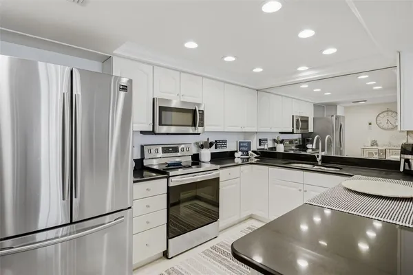 $6,500 | 1460 Gulf Boulevard, Unit 1205, Clearwater Beach, FL 33767