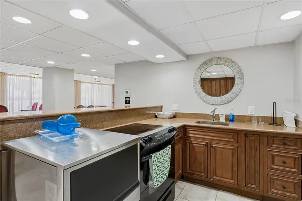$6,500 | 1460 Gulf Boulevard, Unit 1205, Clearwater Beach, FL 33767
