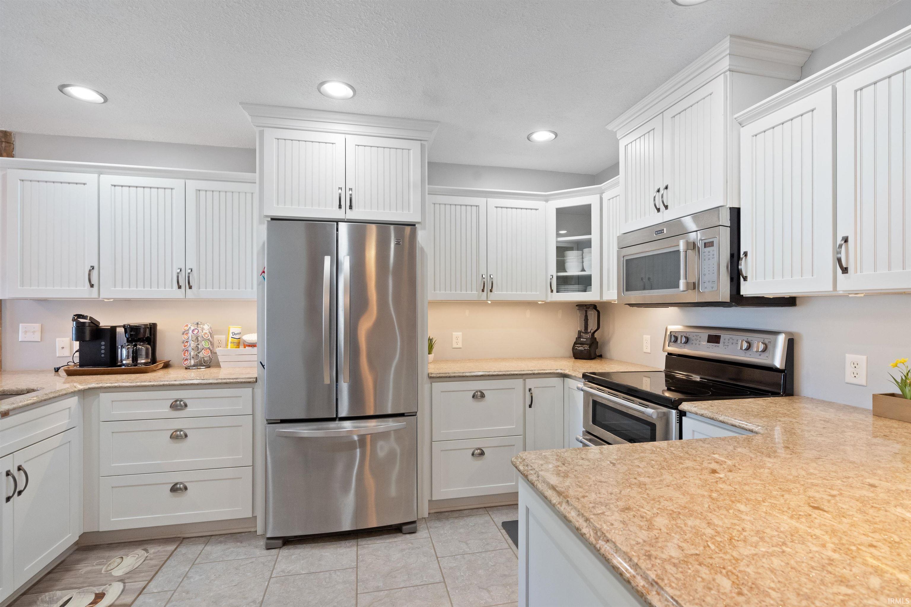 2014 Fords Court Rochester, IN 46975 - Photo 16 of 36