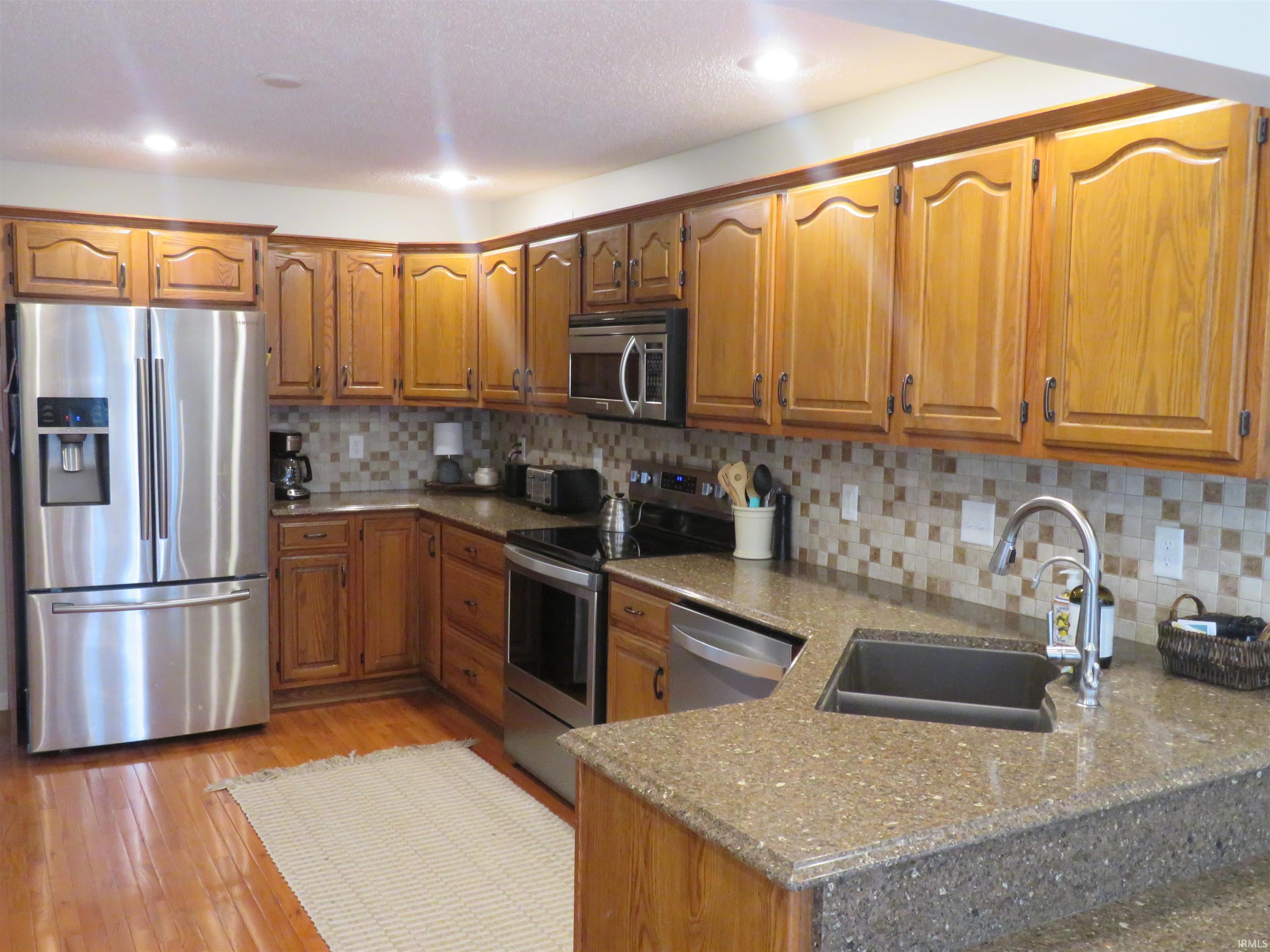 7511 Meadow Lane Newburgh, IN 47630 - Photo 4 of 34