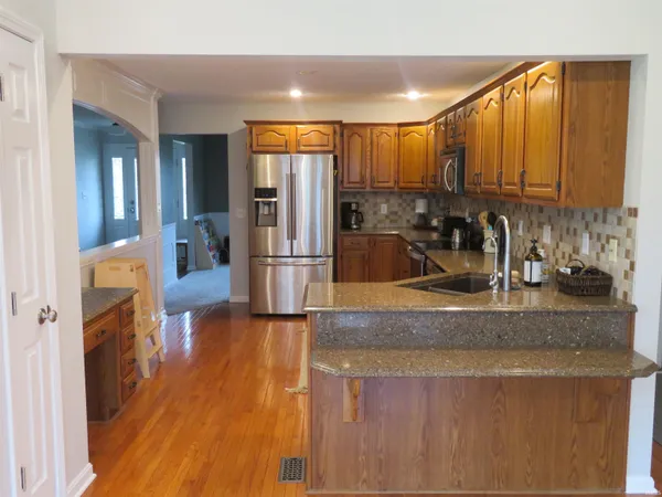 $390,000 | 7511 Meadow Lane, Newburgh, IN 47630