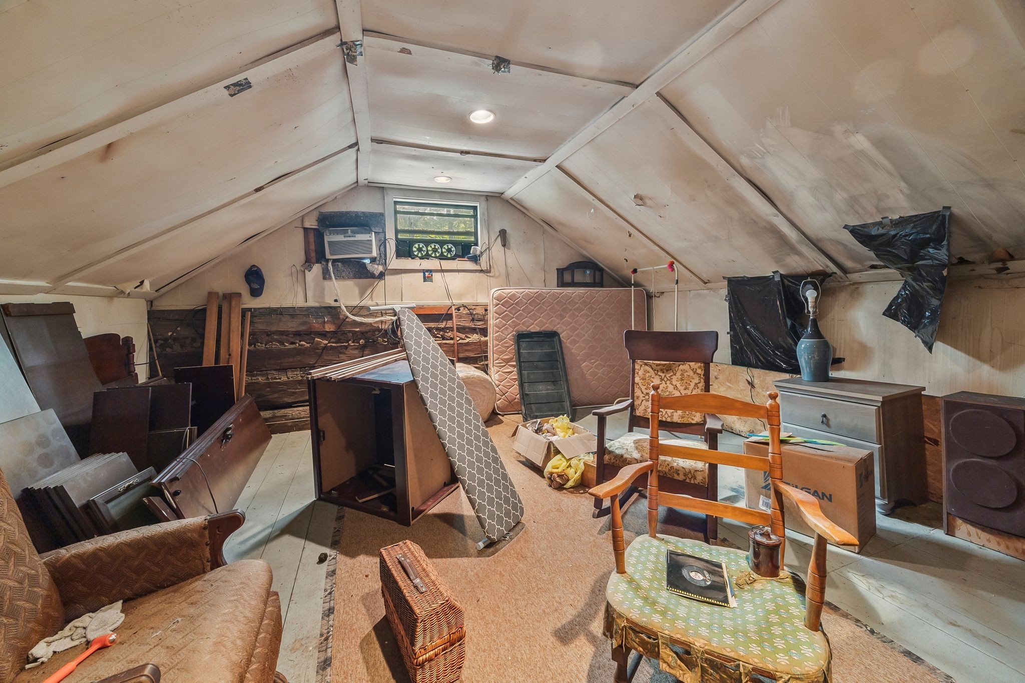 1150 Bell Hollow Road Vanleer, TN 37181 - Photo 24 of 32 a view of a kitchen with furniture and a kitchen