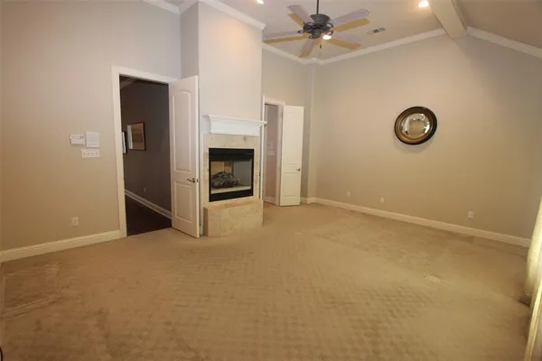 $4,500 | 4043 Throckmorton Street, Dallas, TX 75219