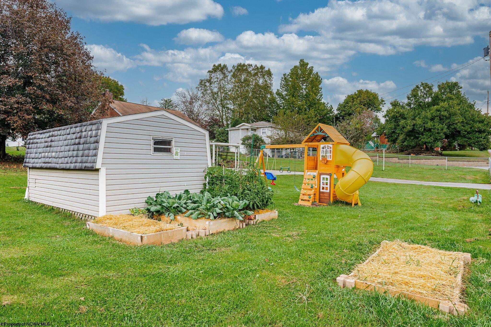 1606 Green Gables Road Fairmont, WV 26554 - Photo 21 of 37 Gallery Image 21