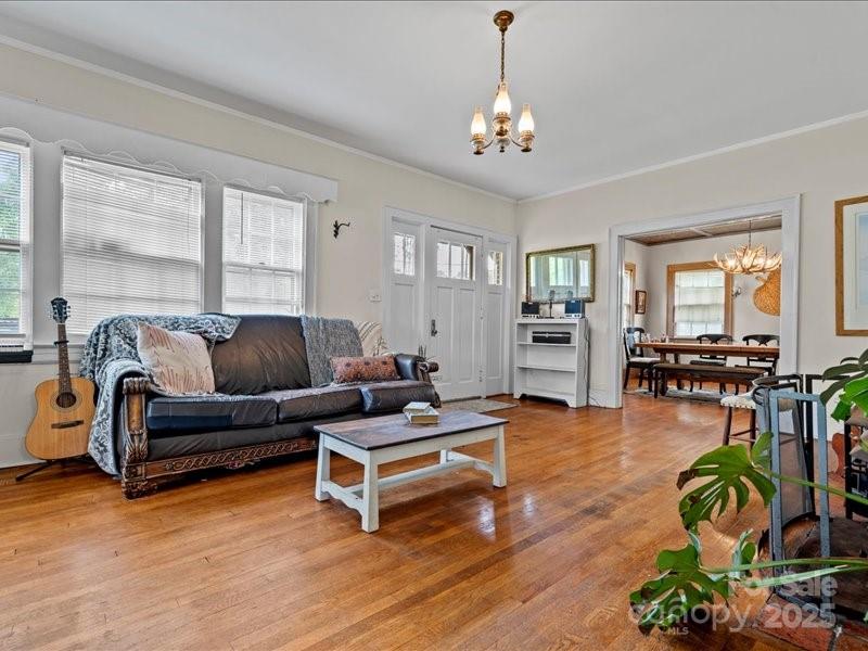 430 3rd Street Cheraw, SC 29520 - Photo 8 of 40 a living room with furniture and a wooden floor