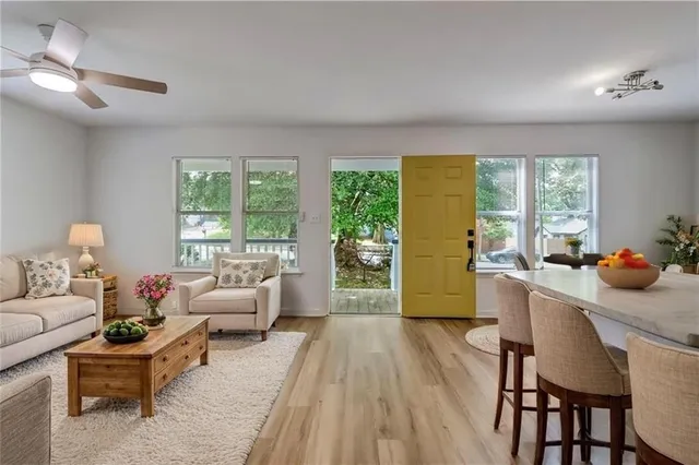 $2,000 | 996 Washington Street Southwest, Atlanta, GA 30315