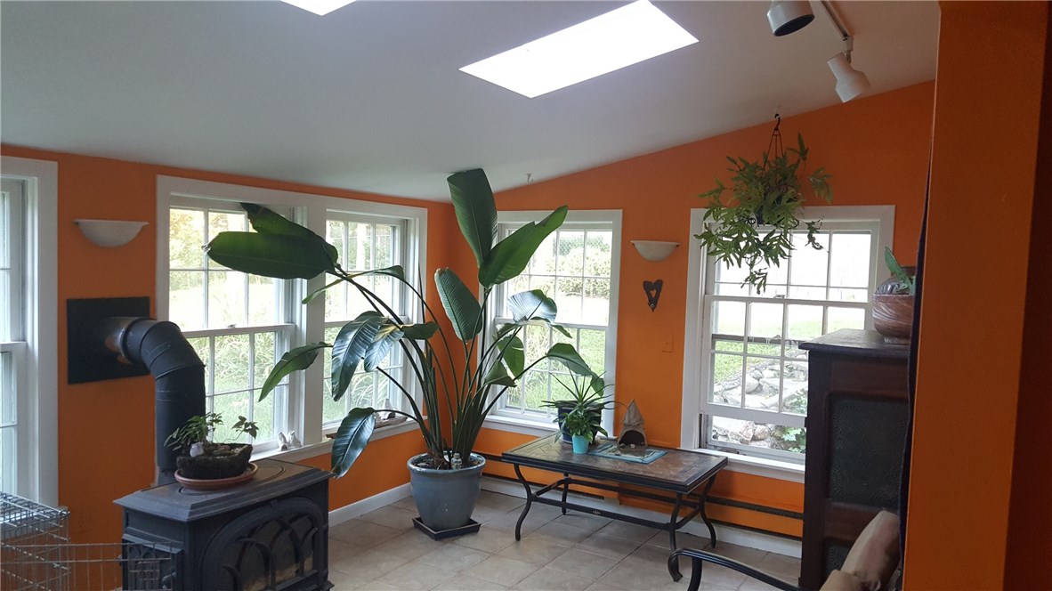 7 Thomas Lane Westerly, RI 02891 - Photo 24 of 40