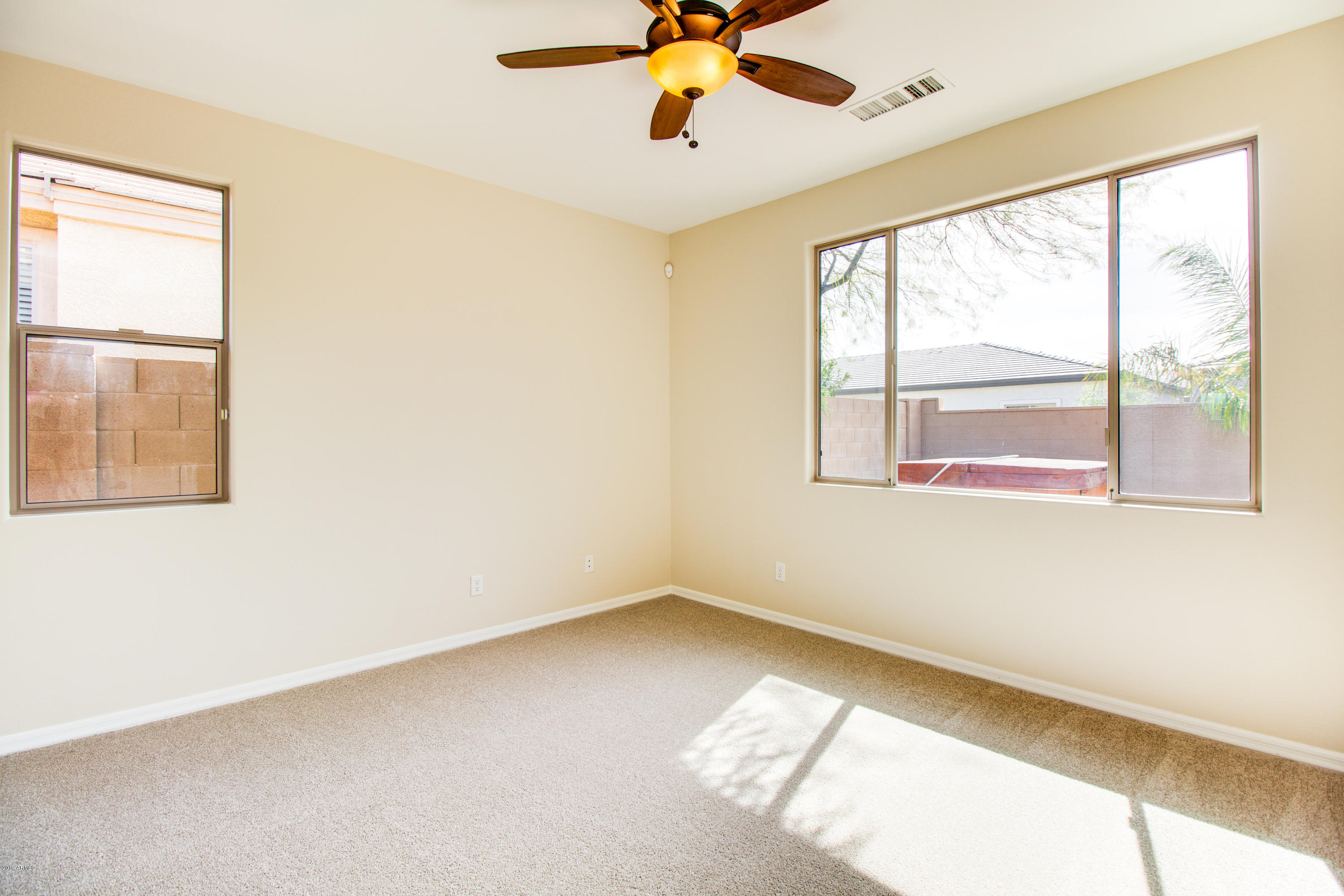 3323 West Florimond Road Phoenix, AZ 85086 - Photo 14 of 30 Florimond-14