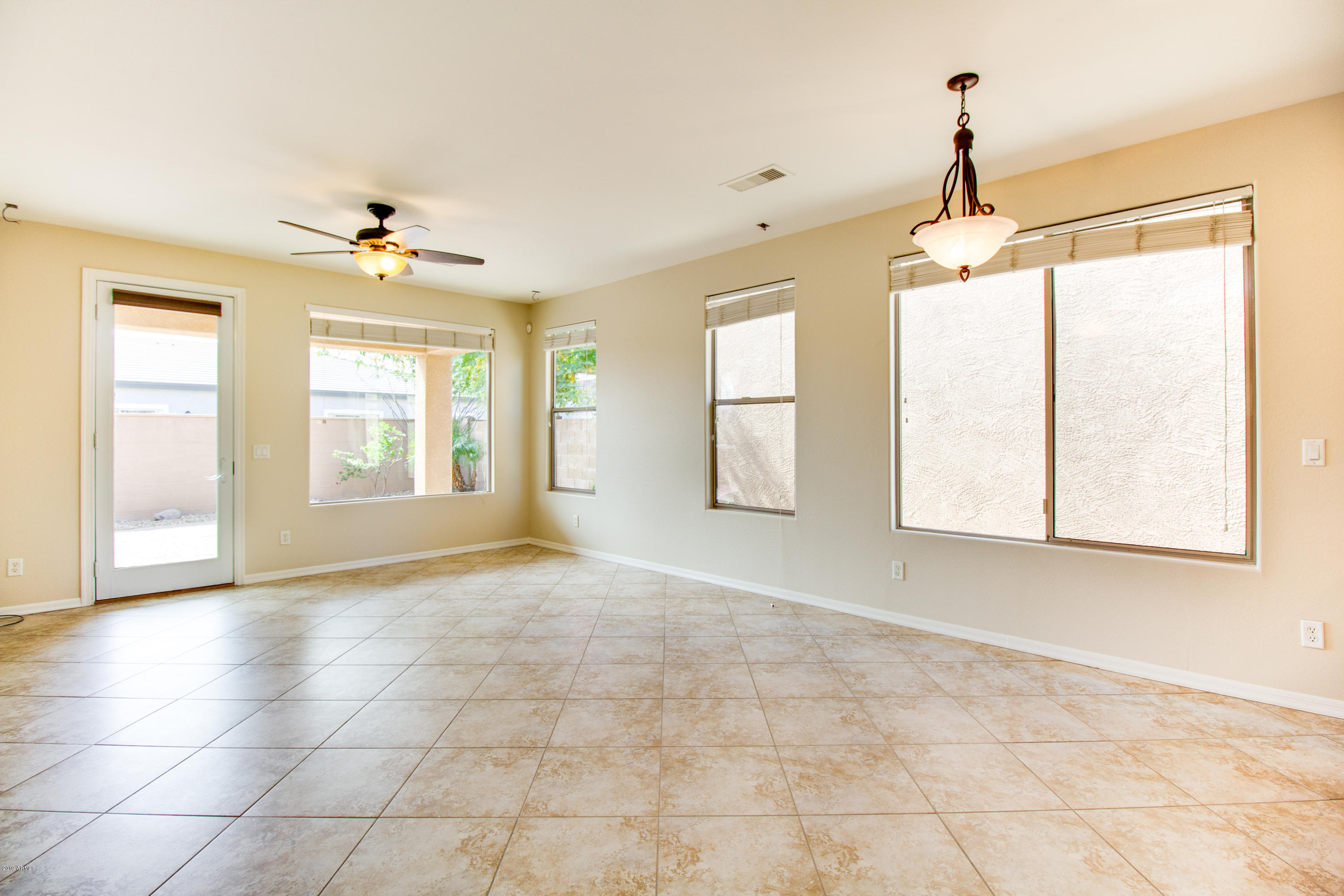 3323 West Florimond Road Phoenix, AZ 85086 - Photo 10 of 30 Florimond-10
