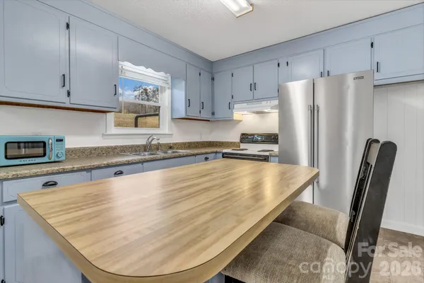 $275,000 | 578 Conley Road, Unit 37 38, Morganton, NC 28655