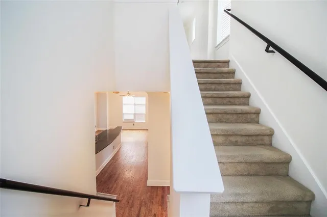 $3,200 | 5014 Calloway Drive, Addison, TX 75001