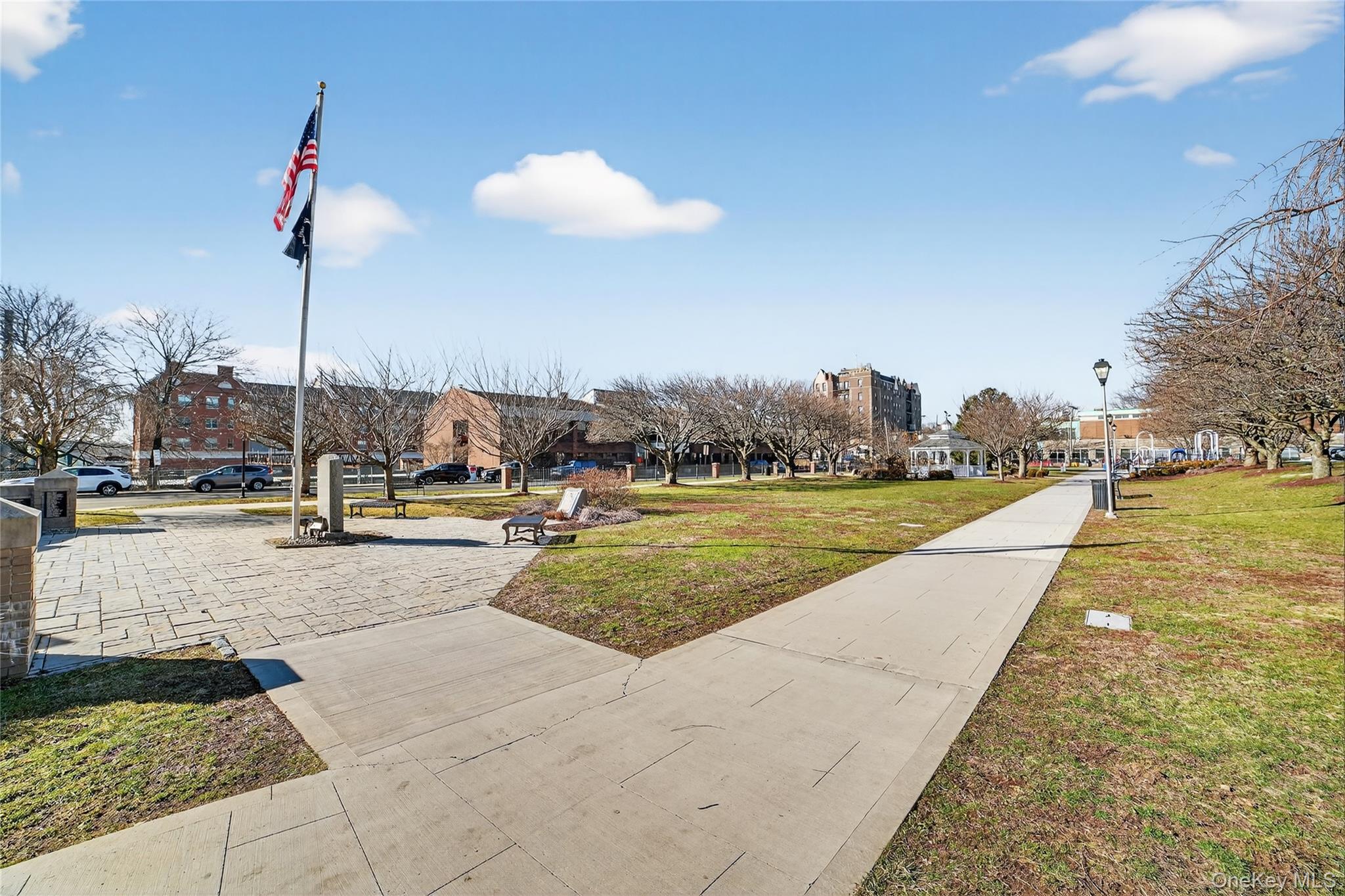 2 S Road, Unit 2P Harrison, NY 10528 - Photo 31 of 35 a view of swimming pool