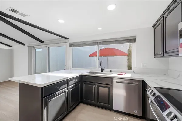 $1,435,000 | 3351 Nevada Avenue, Costa Mesa, CA 92626