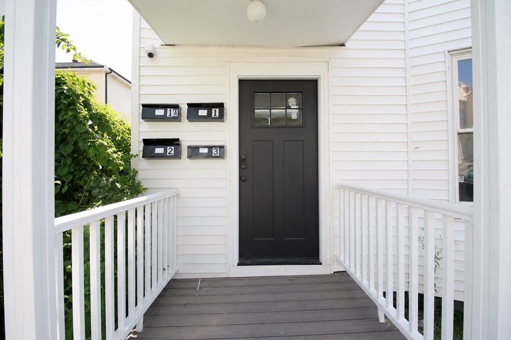 82 Fox Street, Unit 2 Worcester, MA 01604 - Photo 2 of 16