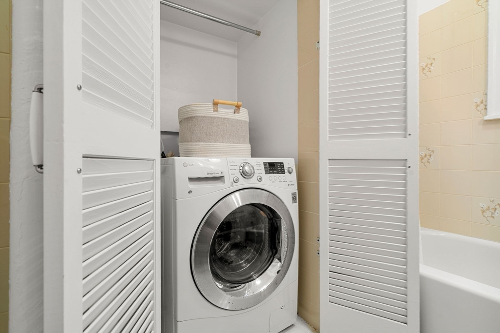 38 Kilsyth Road, Unit 21 Brookline, MA 02445 - Photo 12 of 22