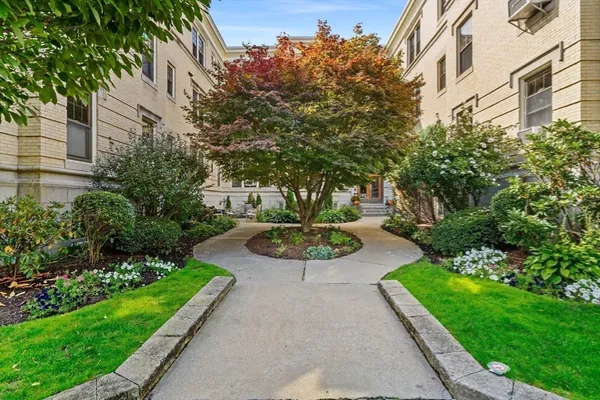 $799,000 | 38 Kilsyth Road, Unit 21, Brookline, MA 02445