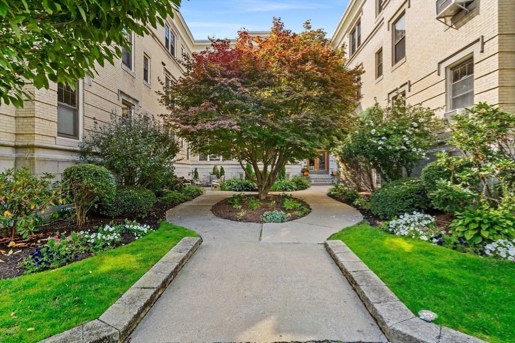 38 Kilsyth Road, Unit 21 Brookline, MA 02445 - Photo 20 of 22