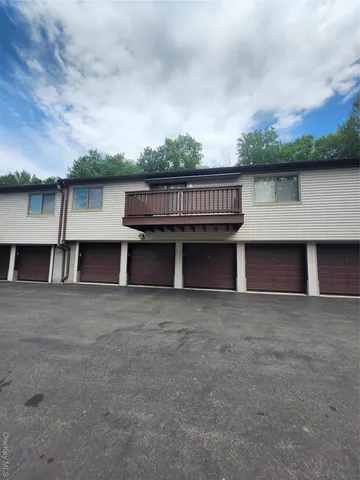 $464,900 | 108 Village Road, Unit B, Yorktown Heights, NY 10598