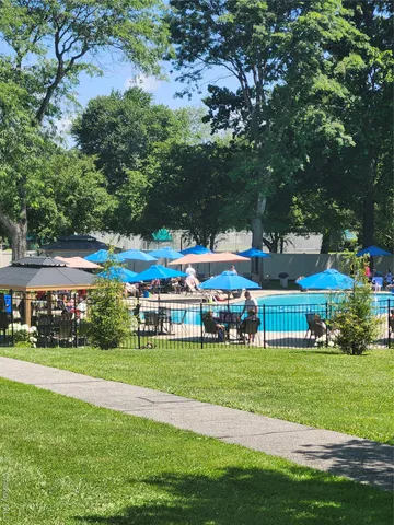 $464,900 | 108 Village Road, Unit B, Yorktown Heights, NY 10598