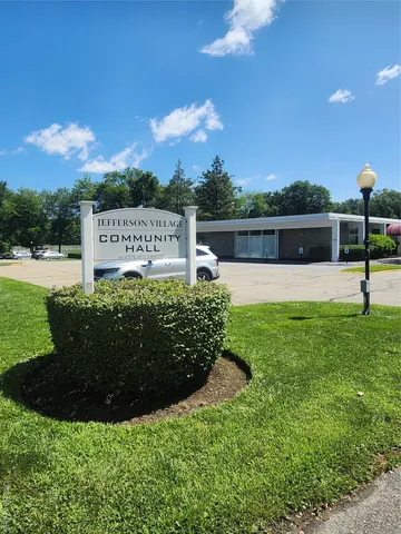 $464,900 | 108 Village Road, Unit B, Yorktown Heights, NY 10598