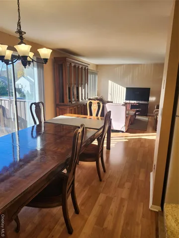 $464,900 | 108 Village Road, Unit B, Yorktown Heights, NY 10598