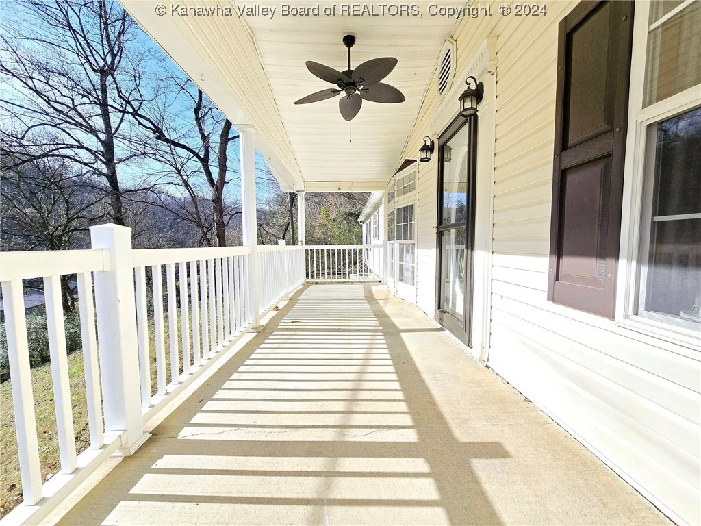 24 Dans Branch Road Williamson, WV 25661 - Photo 8 of 36 Gallery Image 8