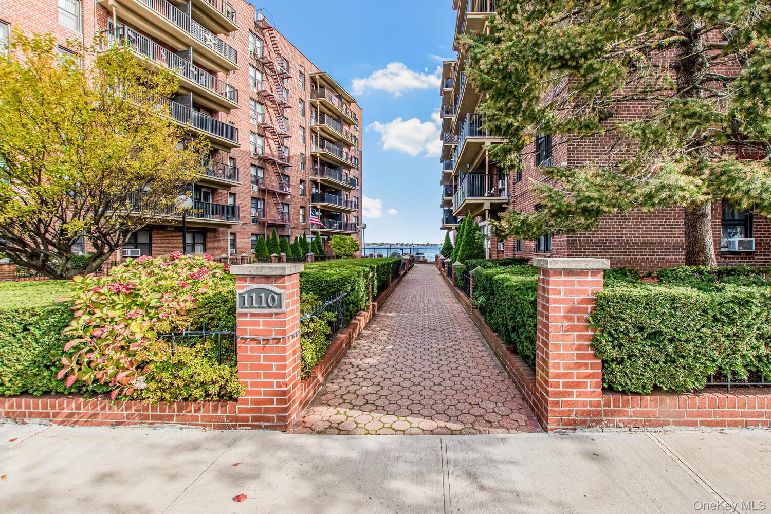 1110 Stadium Avenue, Unit 5F Bronx, NY 10465 - Photo 12 of 20 front view of a building