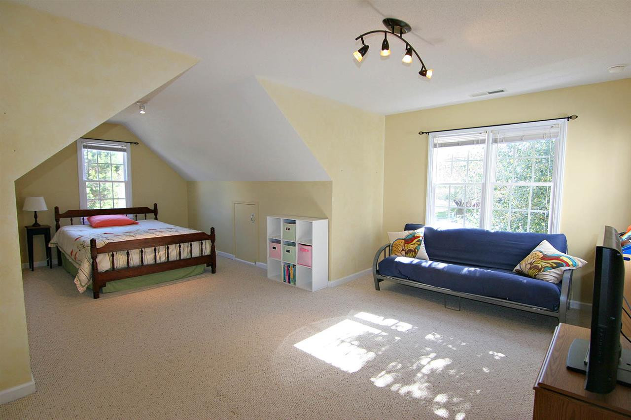 6913 Lamarsh Court Raleigh, NC 27617 - Photo 18 of 25 Photo 18