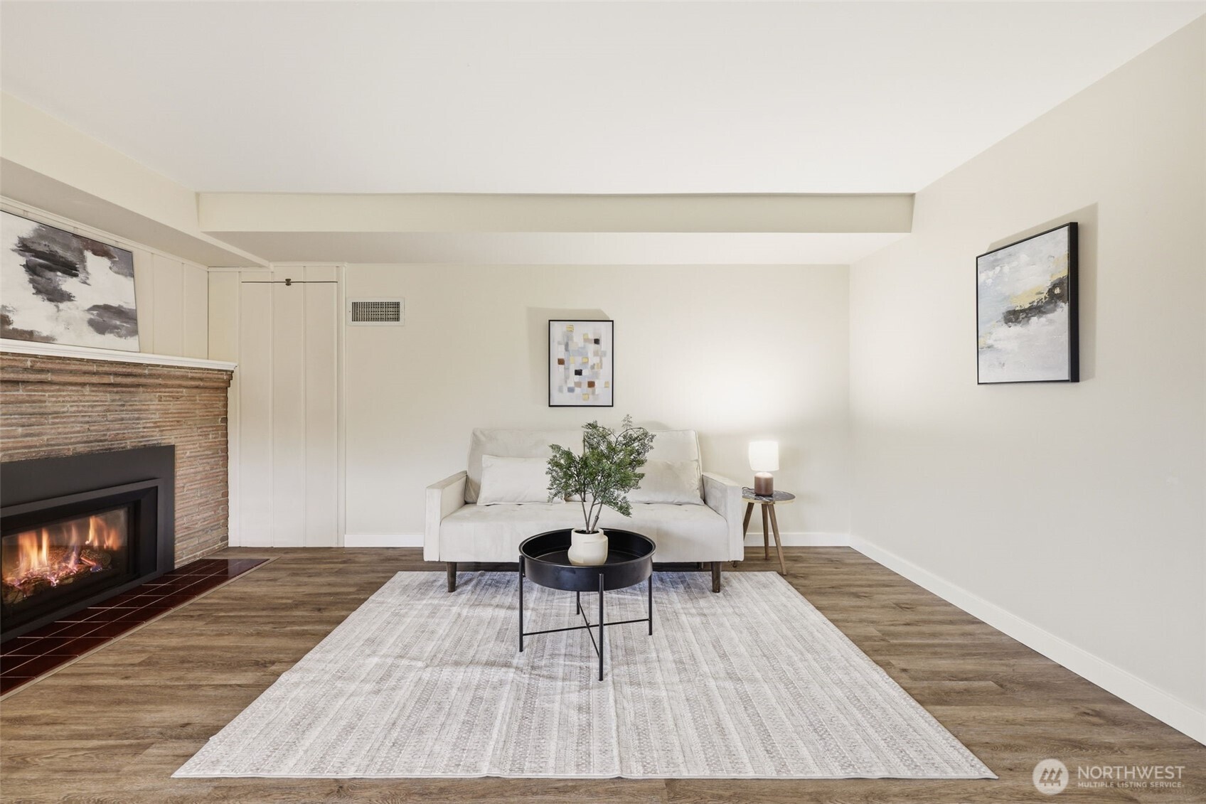 4019 Southwest Henderson Street Seattle, WA 98136 - Photo 28 of 40