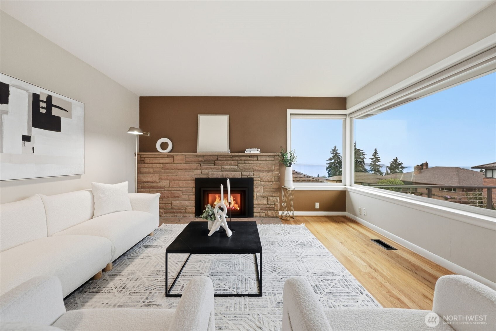 4019 Southwest Henderson Street Seattle, WA 98136 - Photo 10 of 40