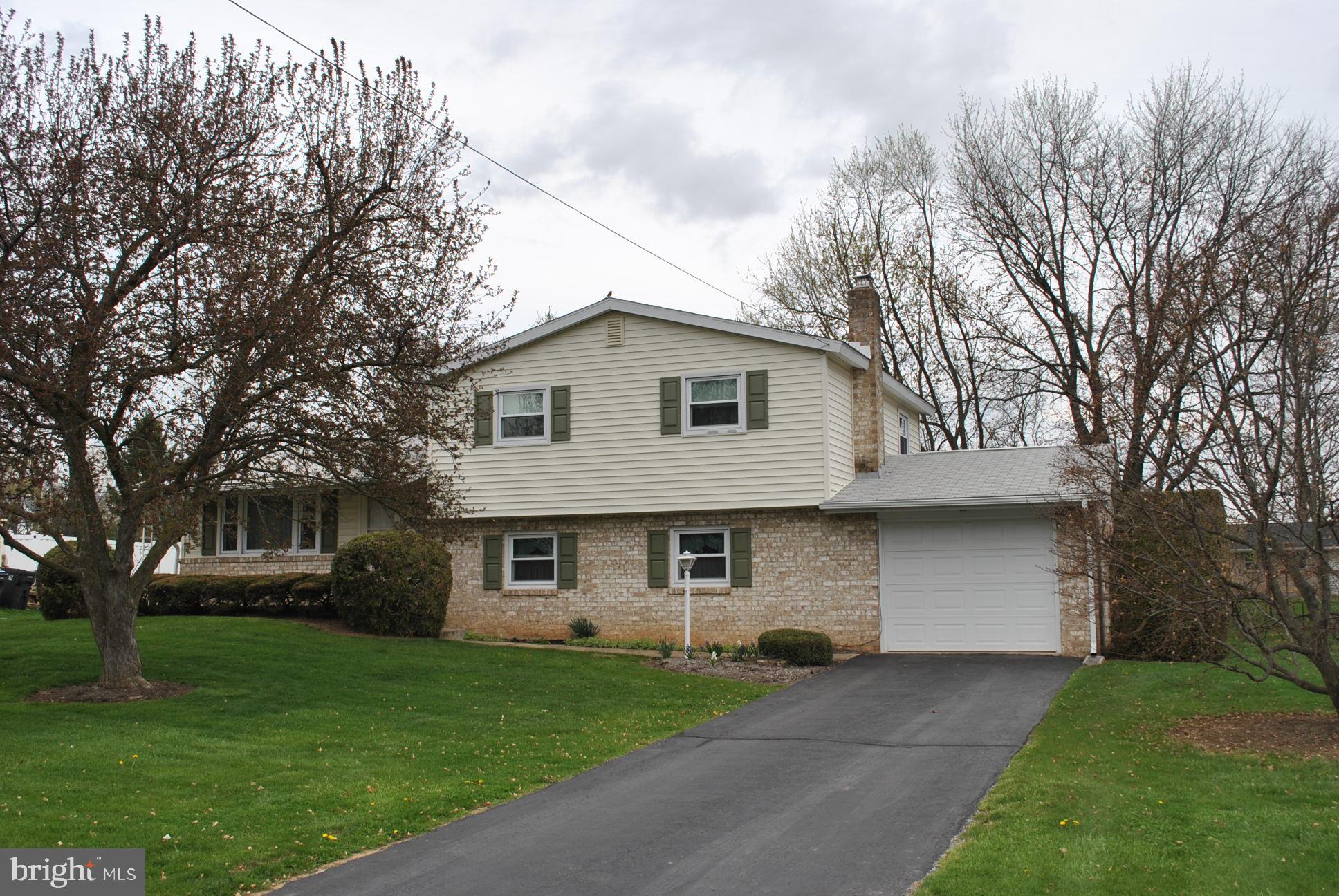 429 Limestone Road Carlisle, PA 17015 - Photo 1 of 31 Gallery Image 1