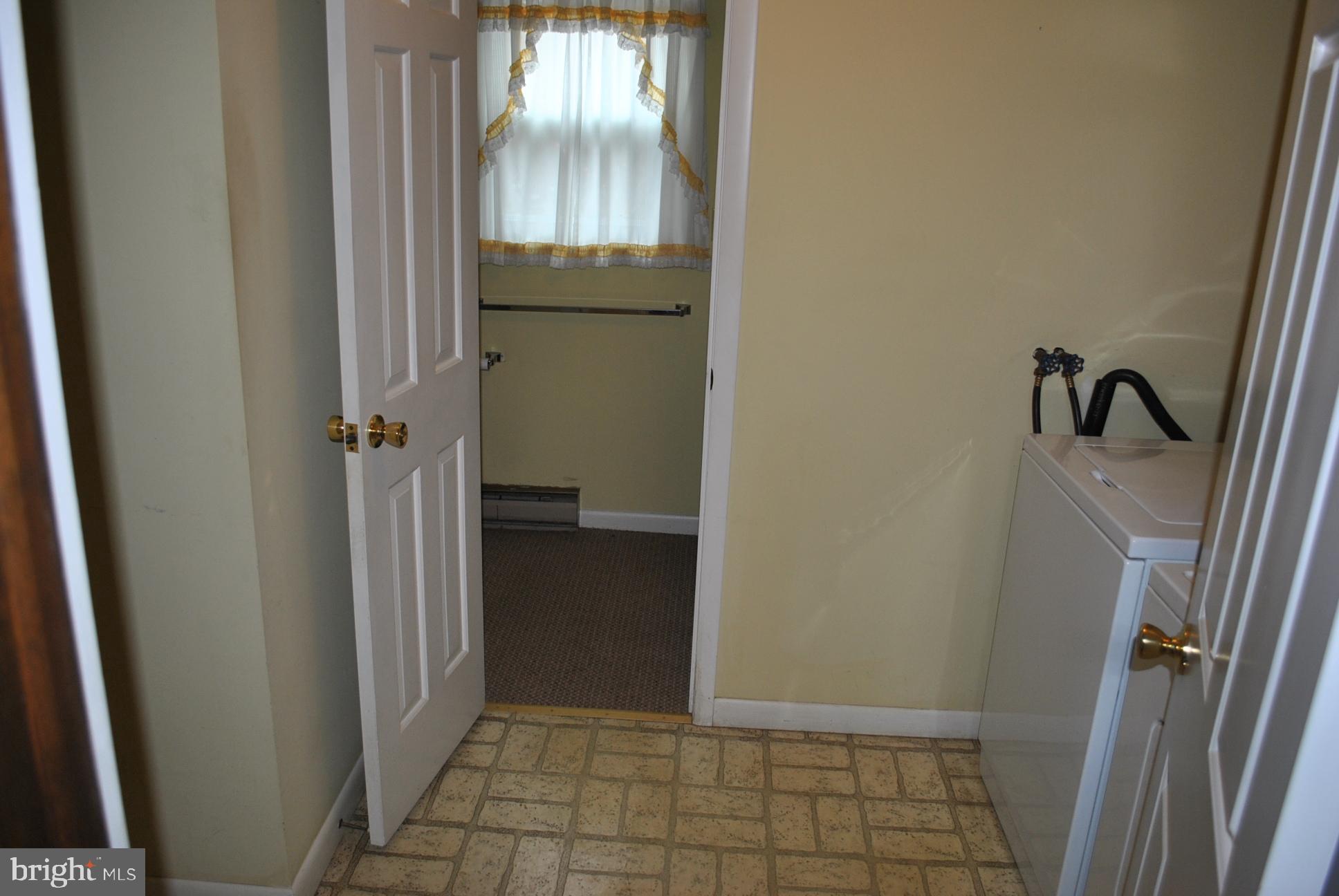 429 Limestone Road Carlisle, PA 17015 - Photo 25 of 31 Gallery Image 25