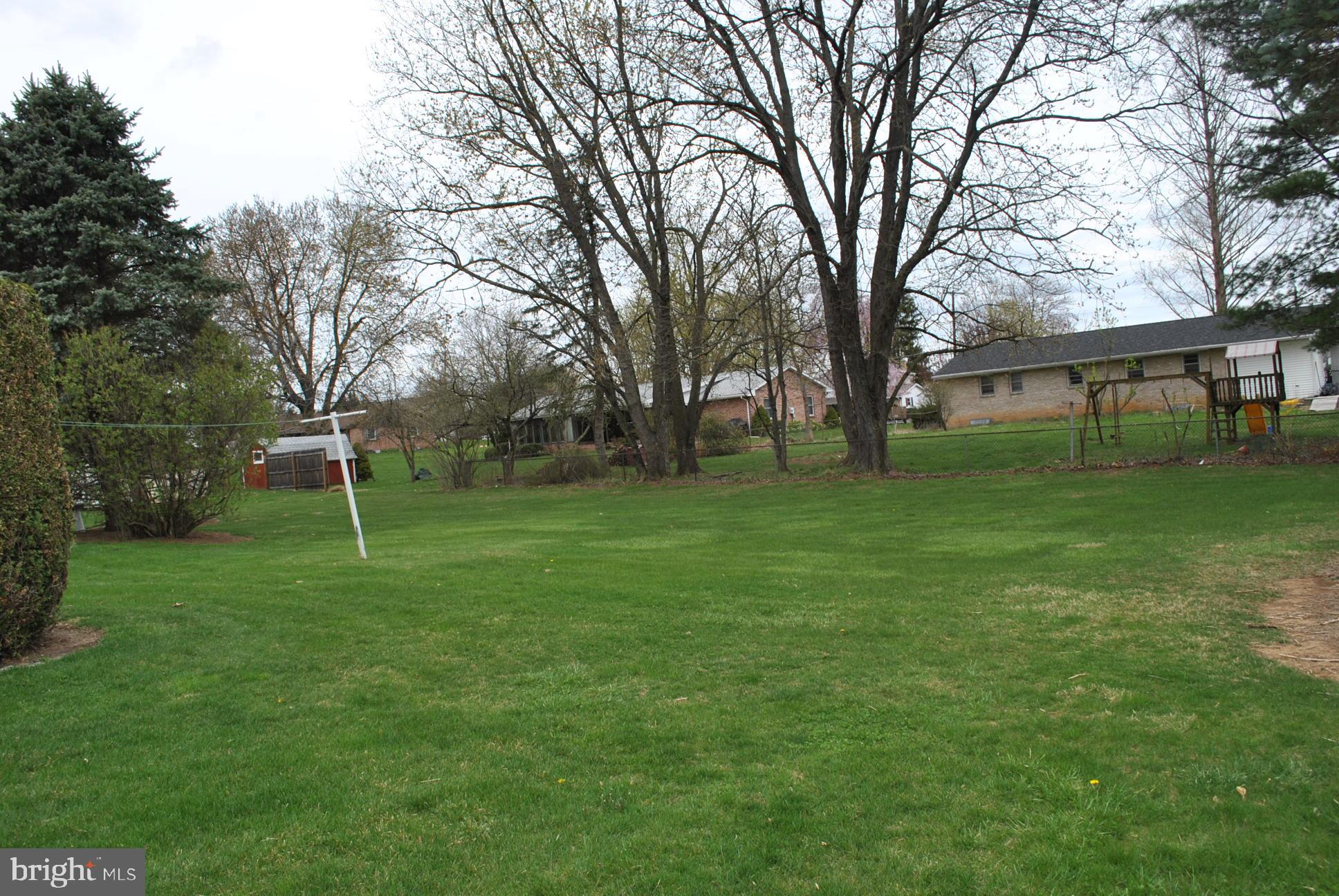 429 Limestone Road Carlisle, PA 17015 - Photo 5 of 31 Gallery Image 5