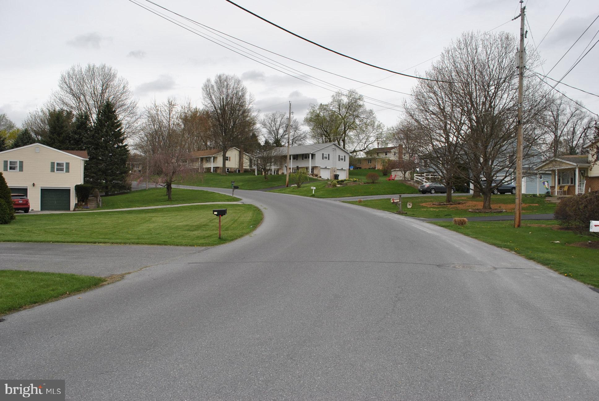 429 Limestone Road Carlisle, PA 17015 - Photo 6 of 31 Gallery Image 6
