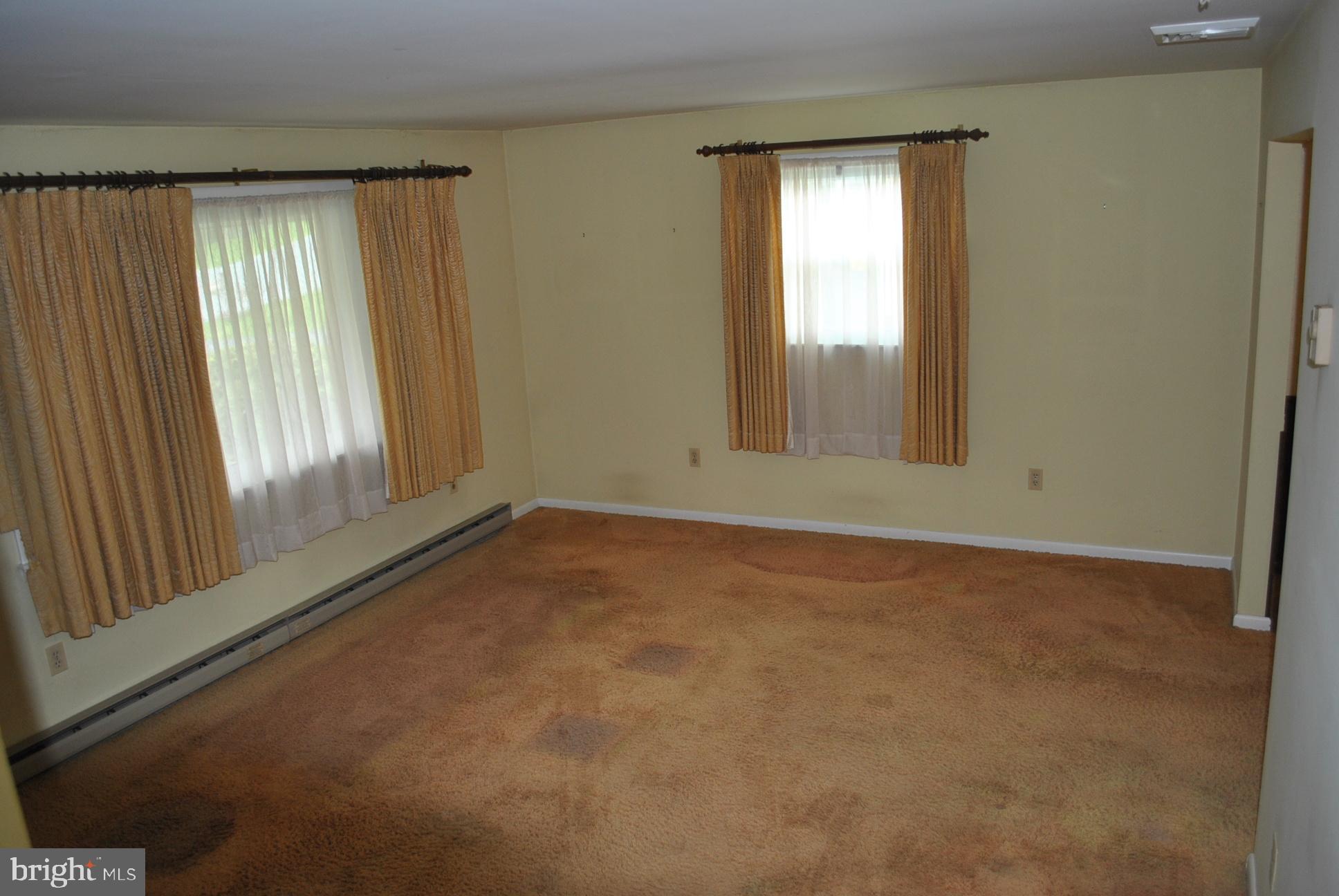 429 Limestone Road Carlisle, PA 17015 - Photo 8 of 31 Gallery Image 8