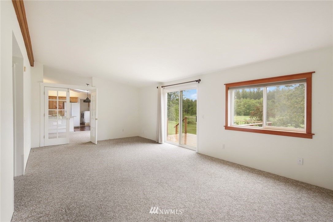 4030 Bay Road Ferndale, WA 98248 - Photo 14 of 36 an empty room with windows