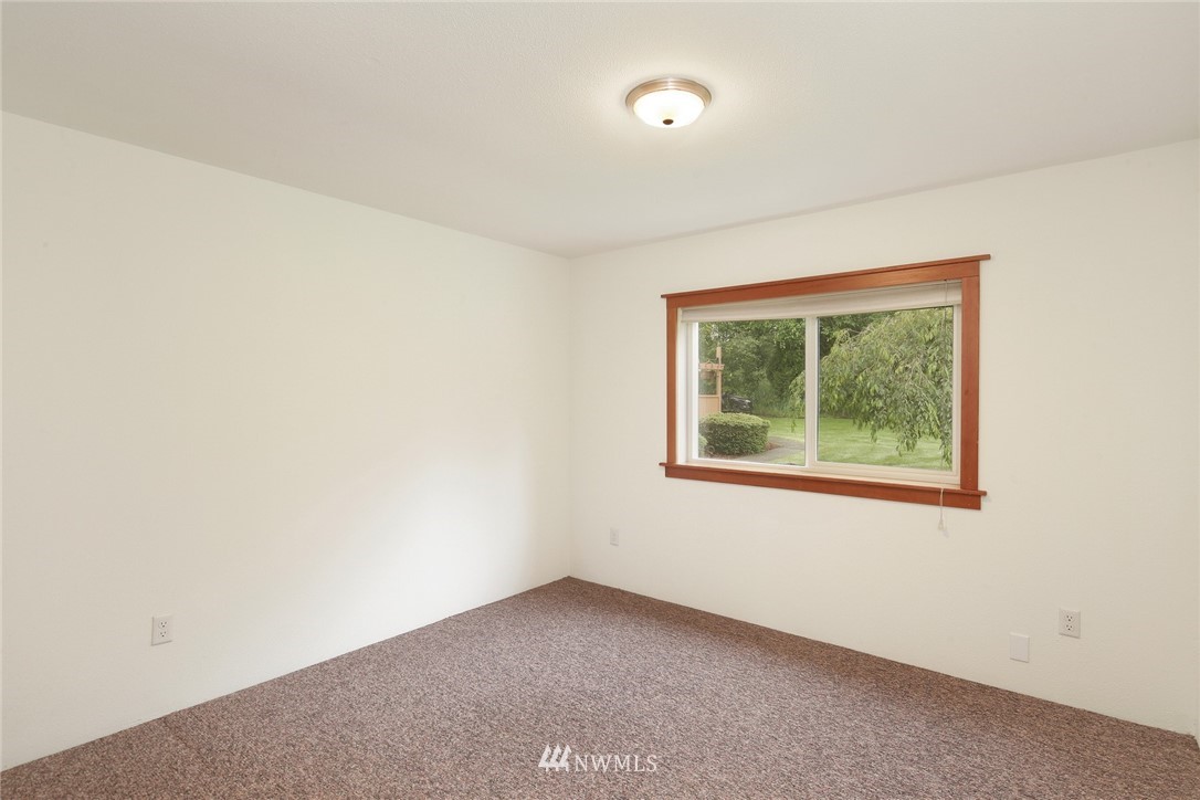4030 Bay Road Ferndale, WA 98248 - Photo 20 of 36