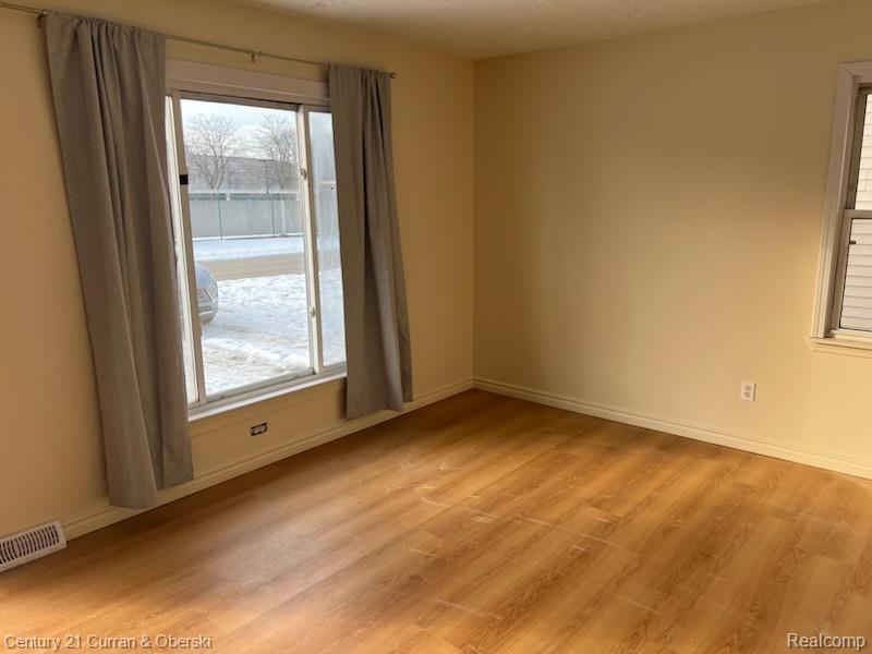 5921 Merrick Street Taylor, MI 48180 - Photo 6 of 11