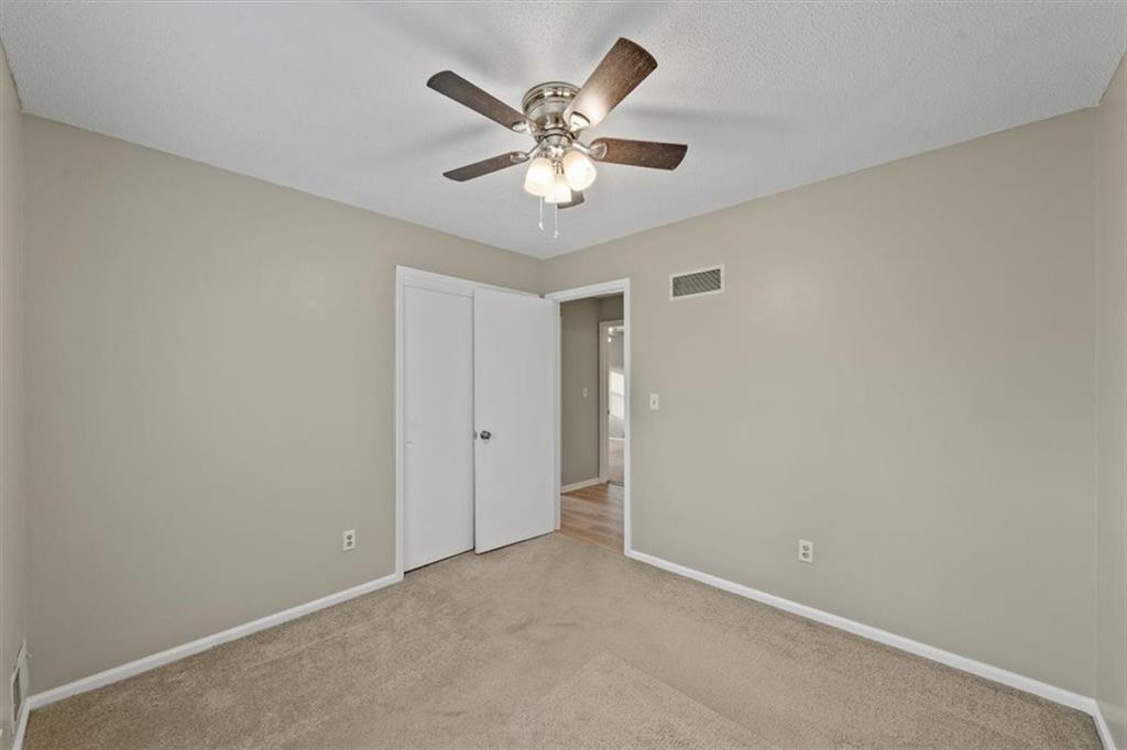 11800 East 77th Street Raytown, MO 64138 - Photo 12 of 20