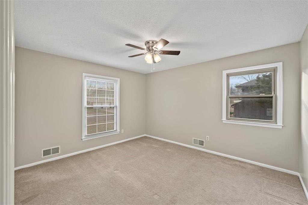 11800 East 77th Street Raytown, MO 64138 - Photo 13 of 20