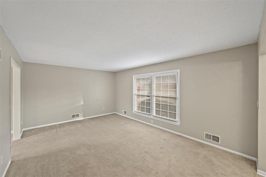 11800 East 77th Street Raytown, MO 64138 - Photo 3 of 20