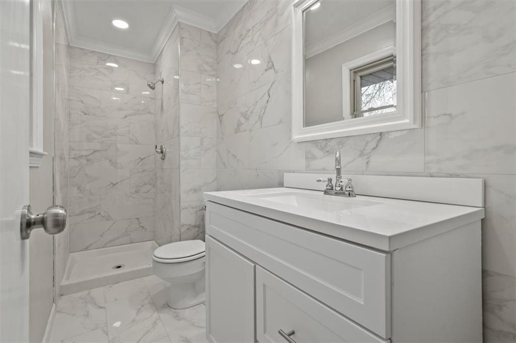 11800 East 77th Street Raytown, MO 64138 - Photo 10 of 20