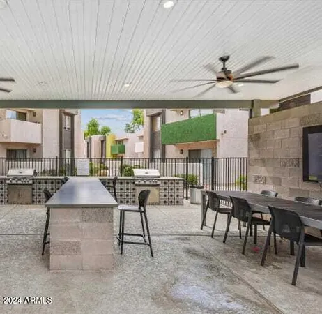 $1,438 | 949 South Longmore, Unit 2, Mesa, AZ 85202