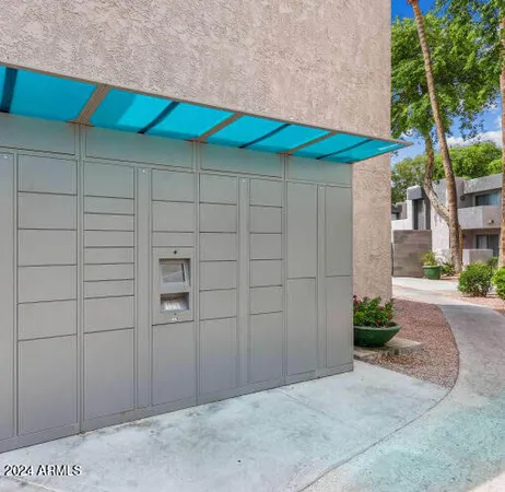 $1,438 | 949 South Longmore, Unit 2, Mesa, AZ 85202