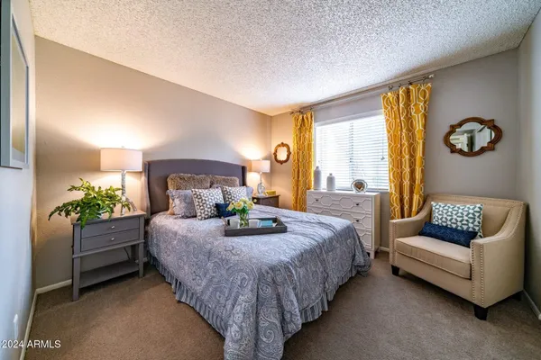 $1,438 | 949 South Longmore, Unit 2, Mesa, AZ 85202