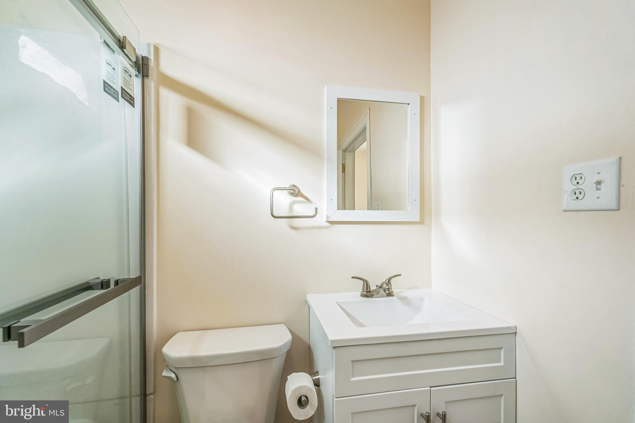 459 Martin Street, Unit 2R Philadelphia, PA 19128 - Photo 18 of 21