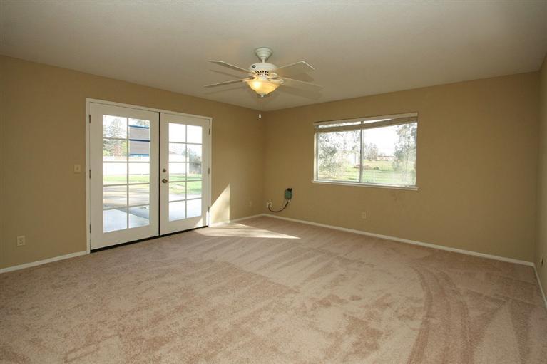 15563 Mark Road Madera, CA 93636 - Photo 4 of 13 Gallery Image 4