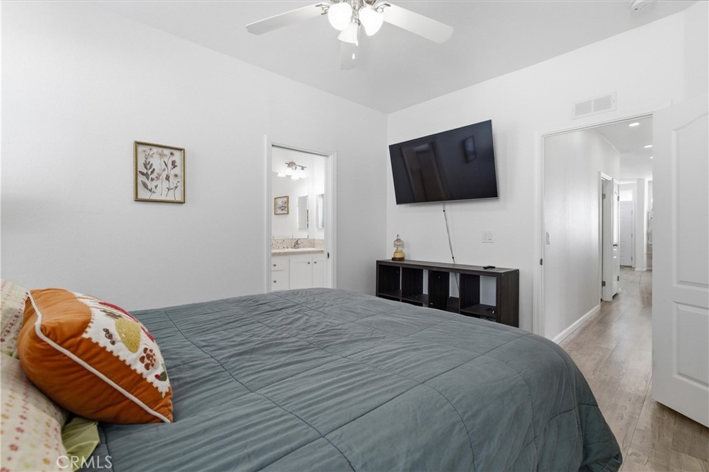 56 Maple Via Anaheim, CA 92801 - Photo 11 of 27