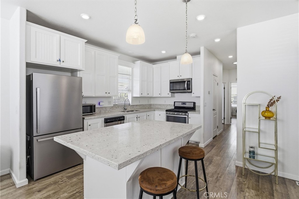 56 Maple Via Anaheim, CA 92801 - Photo 18 of 27